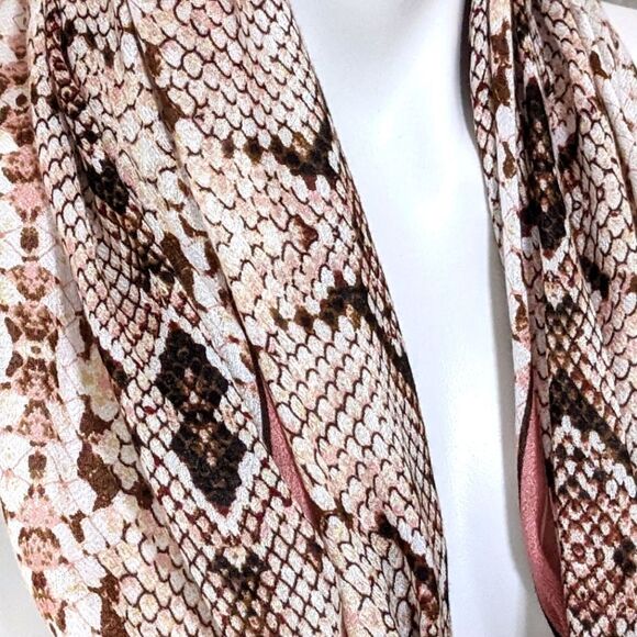 NWOT J. Jill Snakeskin Print Rayon Oblong Scarf -Pink and Brown - Picture 5 of 11